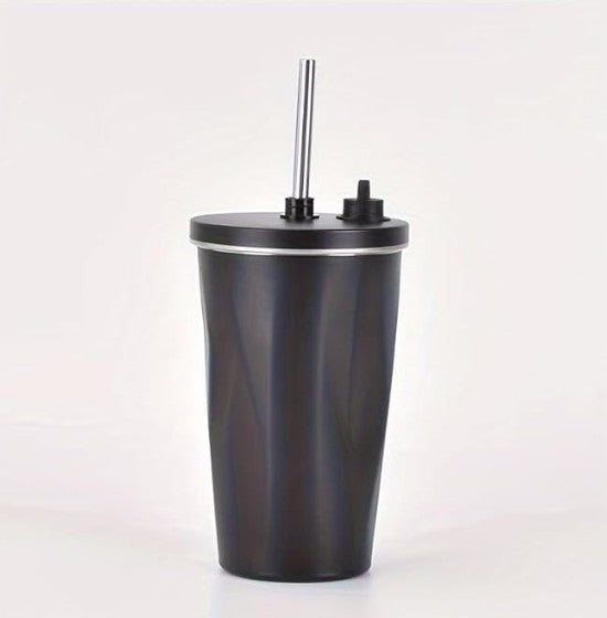 BLACK Tumbler with Straw- 610ml
